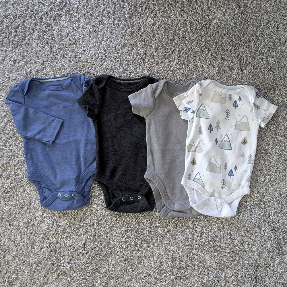 Baby boys onesies 0-3 Cloud Island